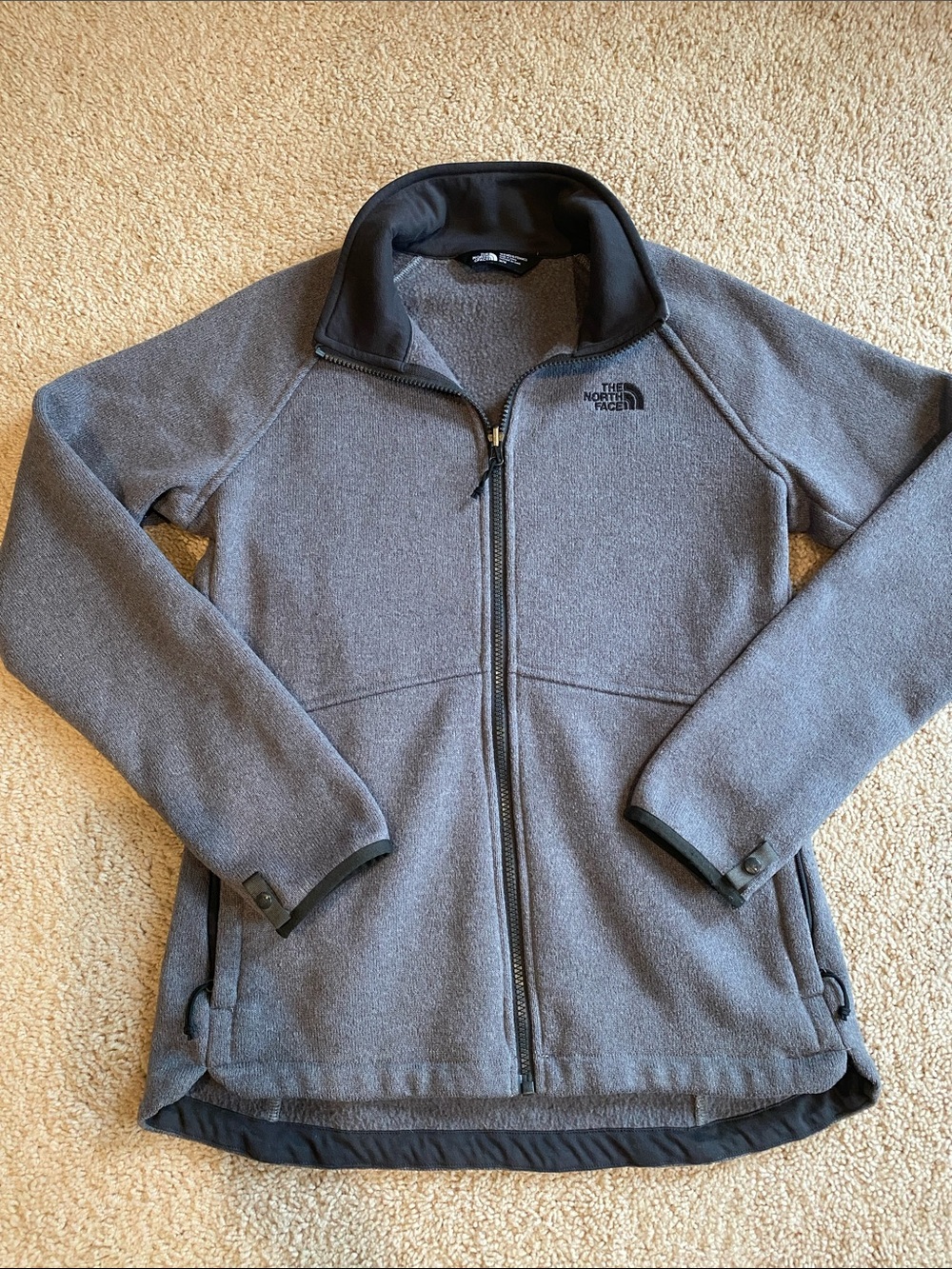The North Face Women’s Charcoal Gray Full-Zip Fleece Jacket